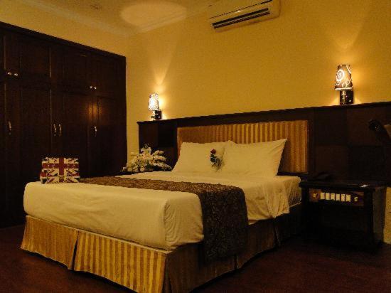 Bac Do Hotel Ханой Экстерьер фото