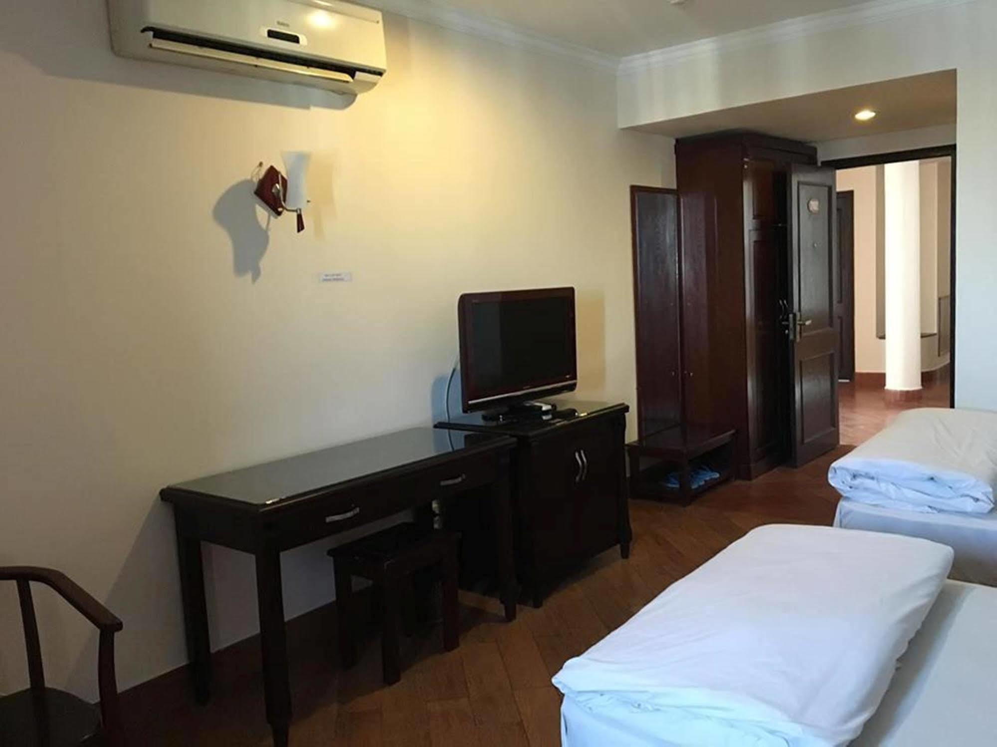 Bac Do Hotel Ханой Экстерьер фото